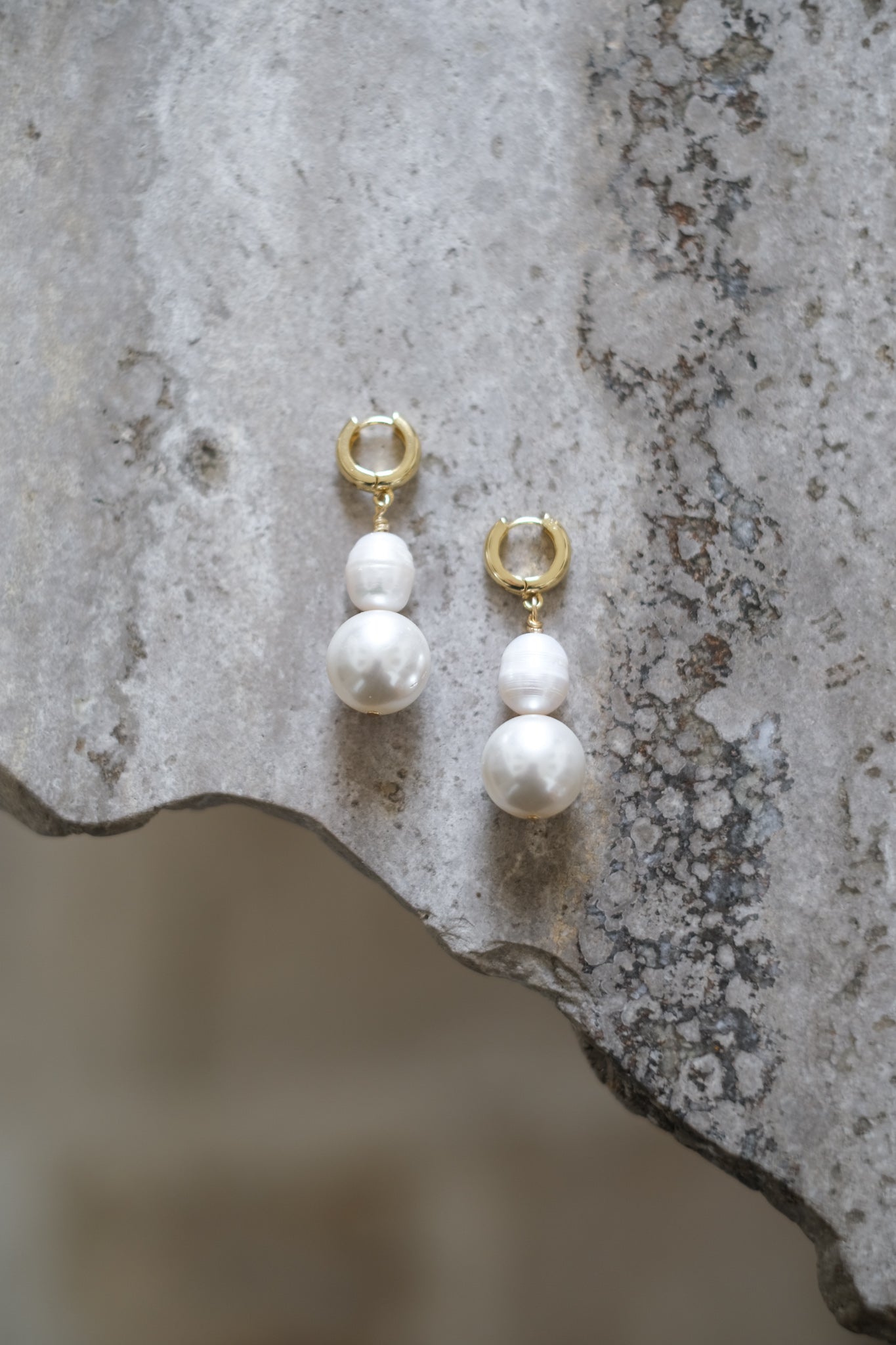 Alba Pearl Earrings