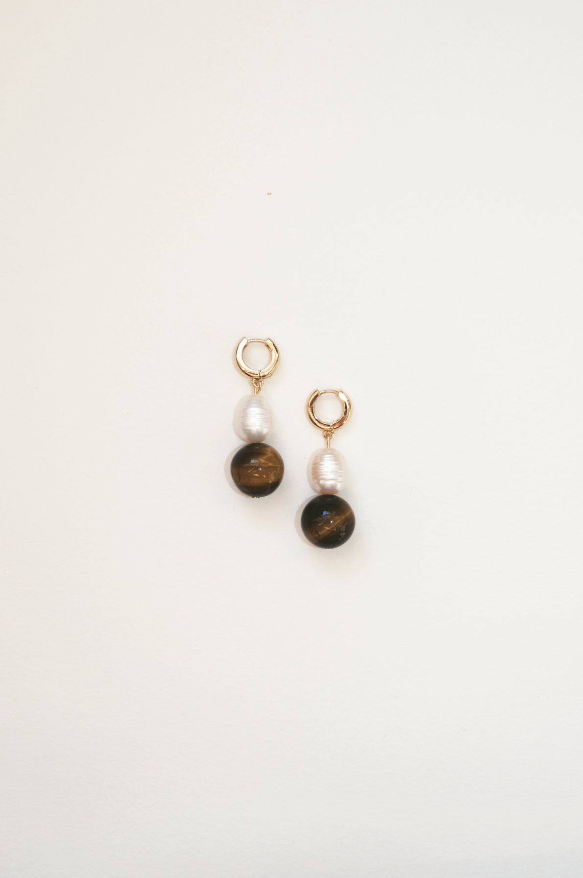 Cape Pearl Earrings
